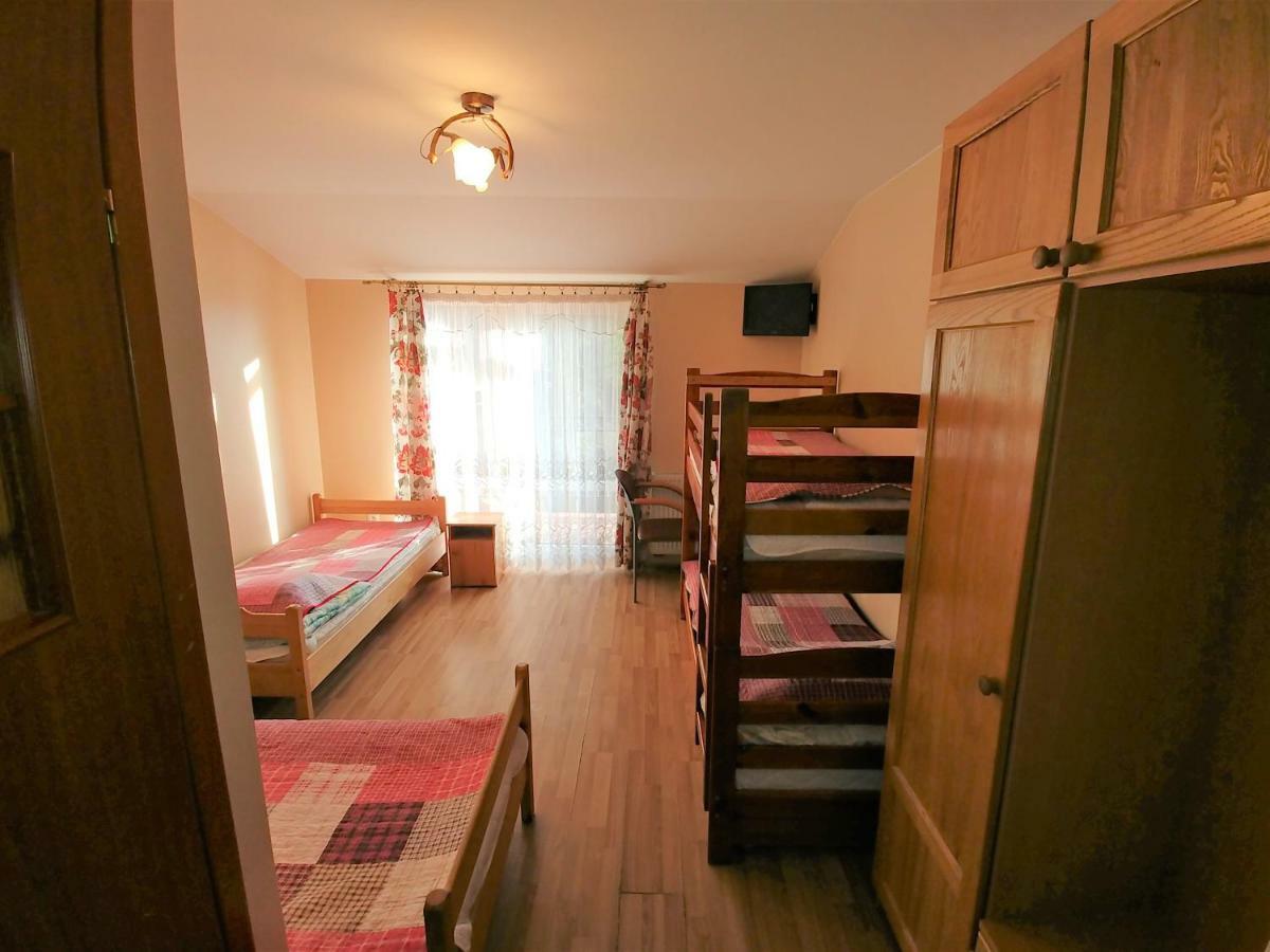 Pyzowka U Zosi Bed & Breakfast エクステリア 写真