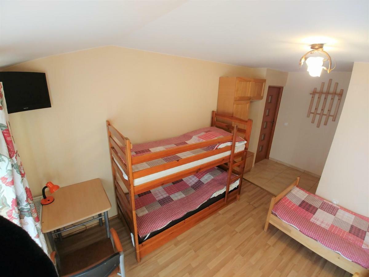 Pyzowka U Zosi Bed & Breakfast エクステリア 写真