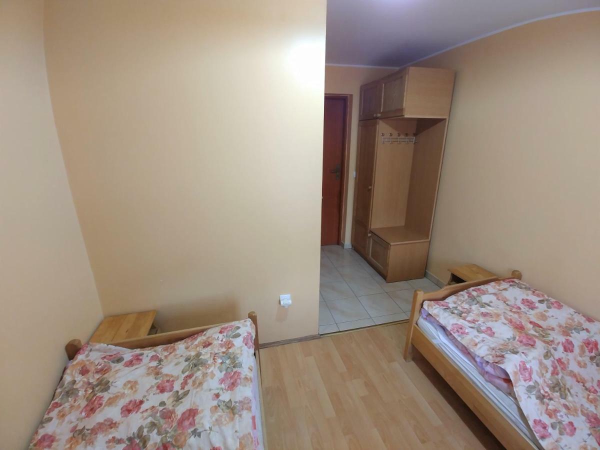 Pyzowka U Zosi Bed & Breakfast エクステリア 写真