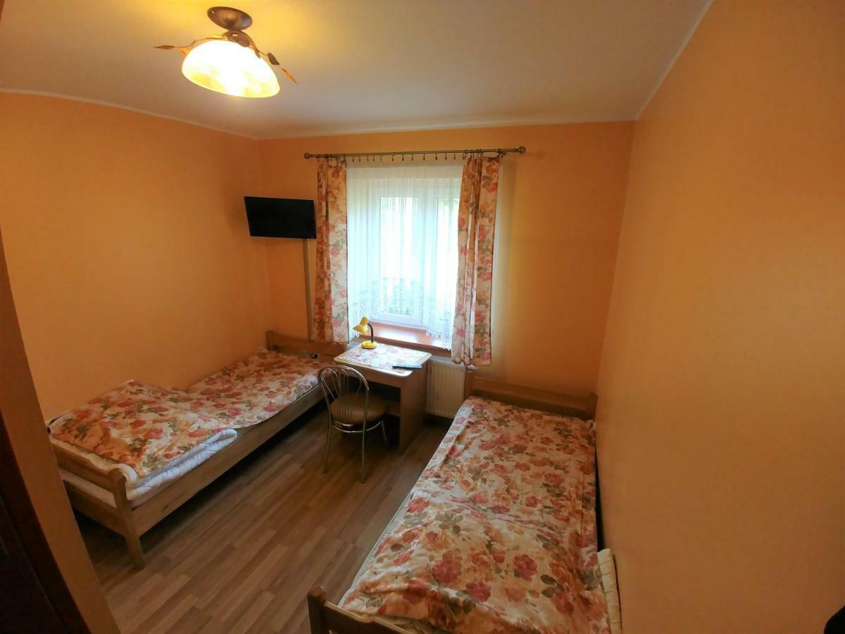 Pyzowka U Zosi Bed & Breakfast エクステリア 写真